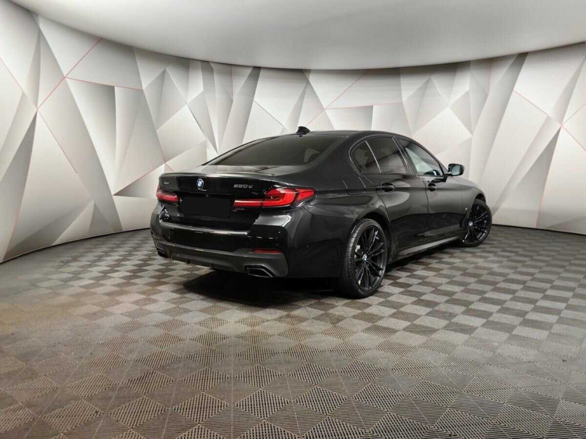 Купить BMW 5 серии с пробегом. Фото: #1