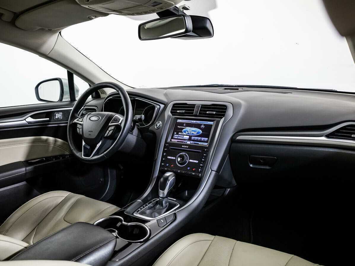 Купить Ford Mondeo с пробегом. Фото: #8