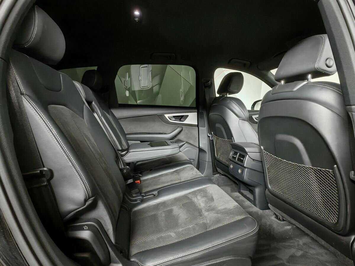 Купить Audi Q7 с пробегом. Фото: #11