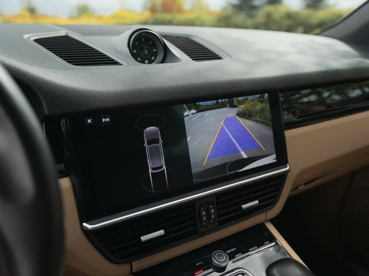 Купить Porsche Cayenne с пробегом. Фото: #27