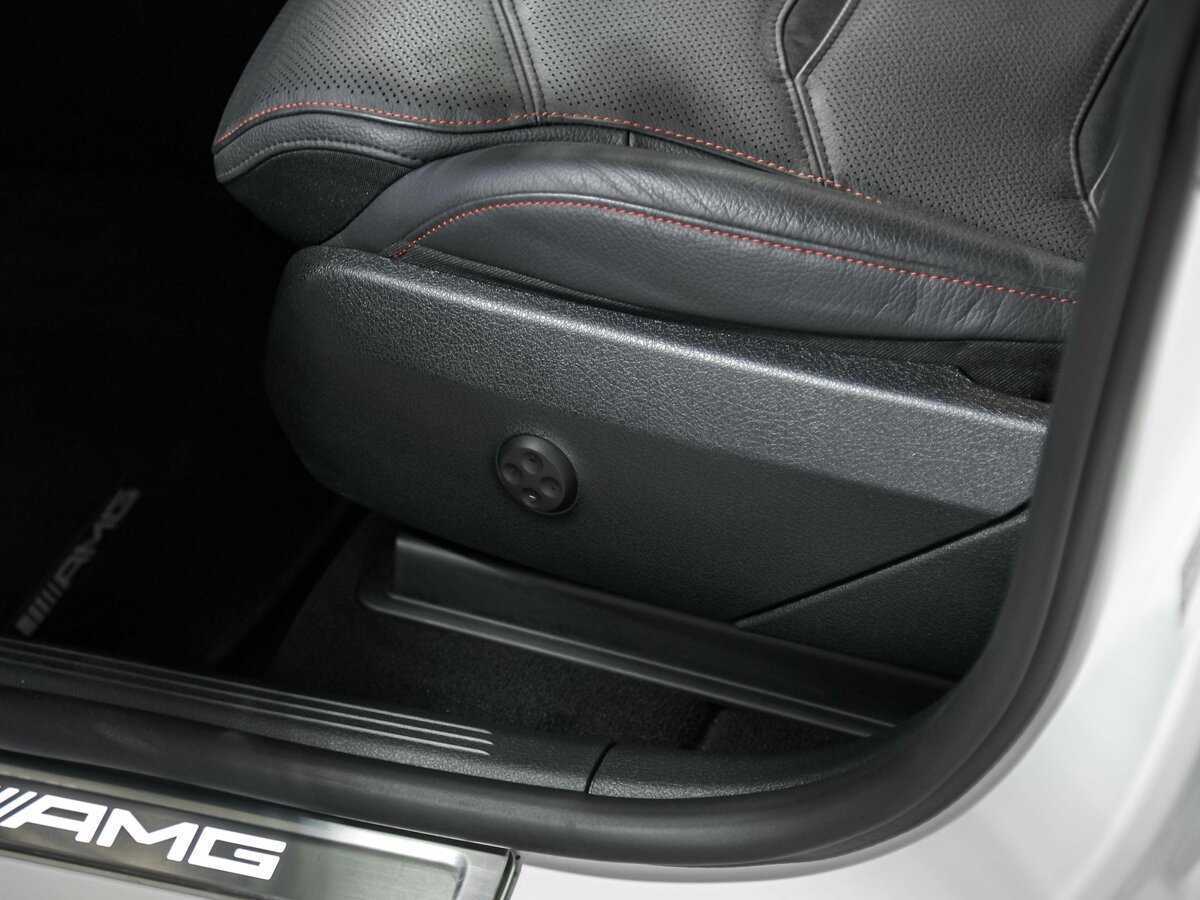 Купить Mercedes-Benz GLC AMG с пробегом. Фото: #20