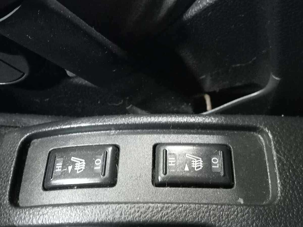 Купить Nissan Tiida с пробегом. Фото: #13