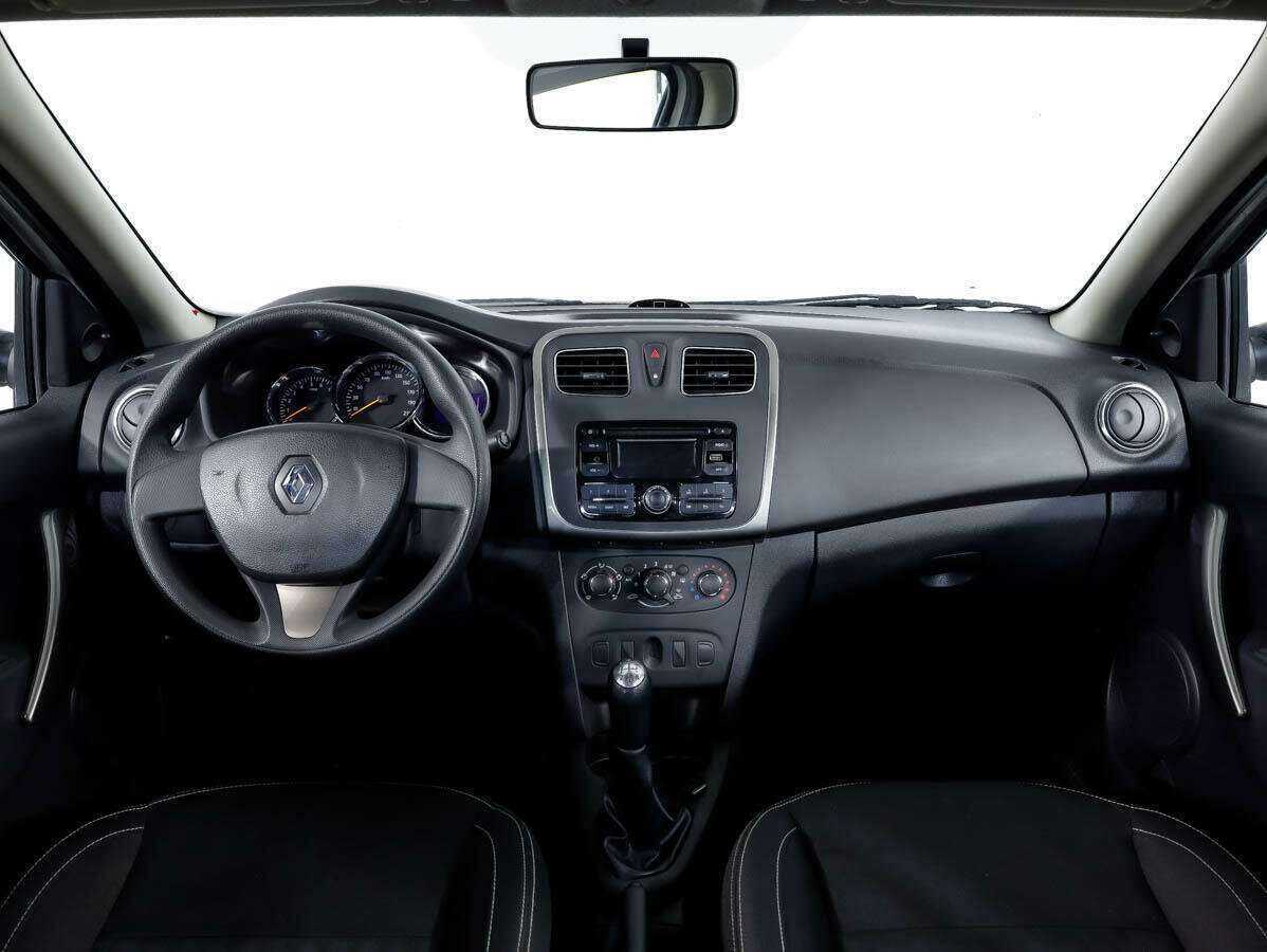 Купить Renault Logan с пробегом. Фото: #8