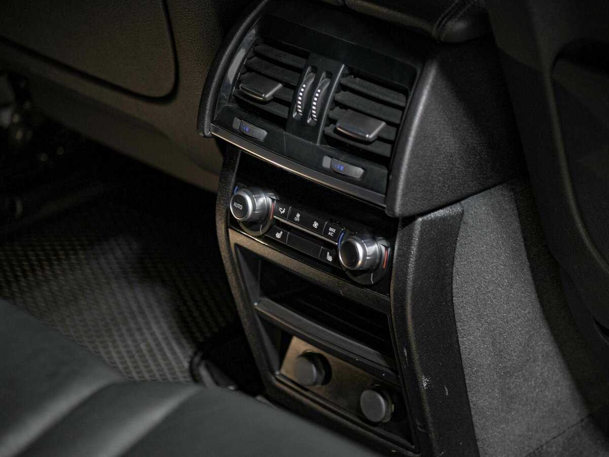 Купить BMW X5 с пробегом. Фото: #17