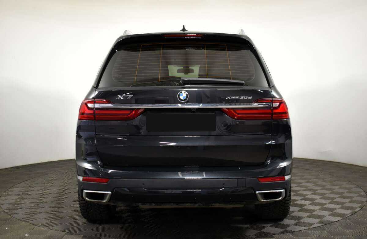 Купить BMW X7 с пробегом. Фото: #4