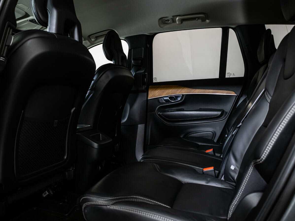 Купить Volvo XC90 с пробегом. Фото: #8