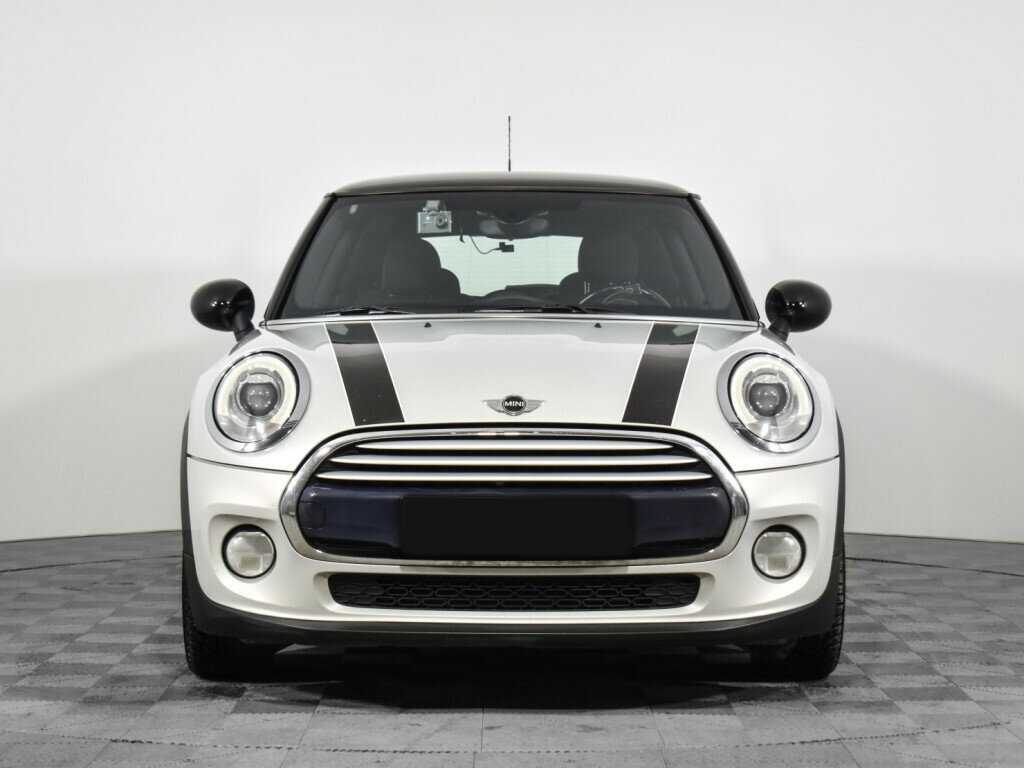 Купить Mini Hatch с пробегом. Фото: #1