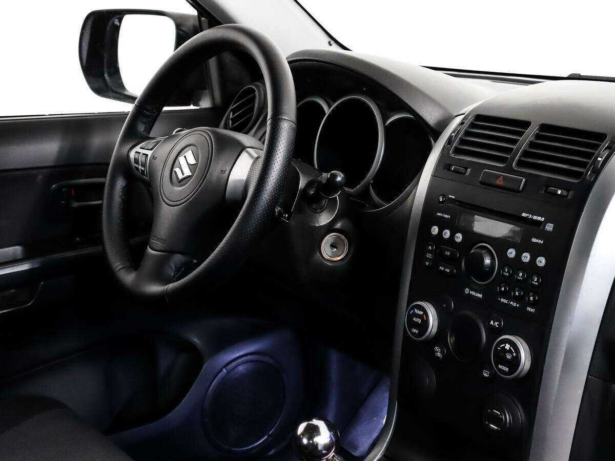 Купить Suzuki Grand Vitara с пробегом. Фото: #11