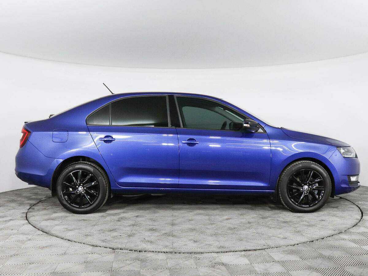 Купить Skoda Rapid с пробегом. Фото: #3