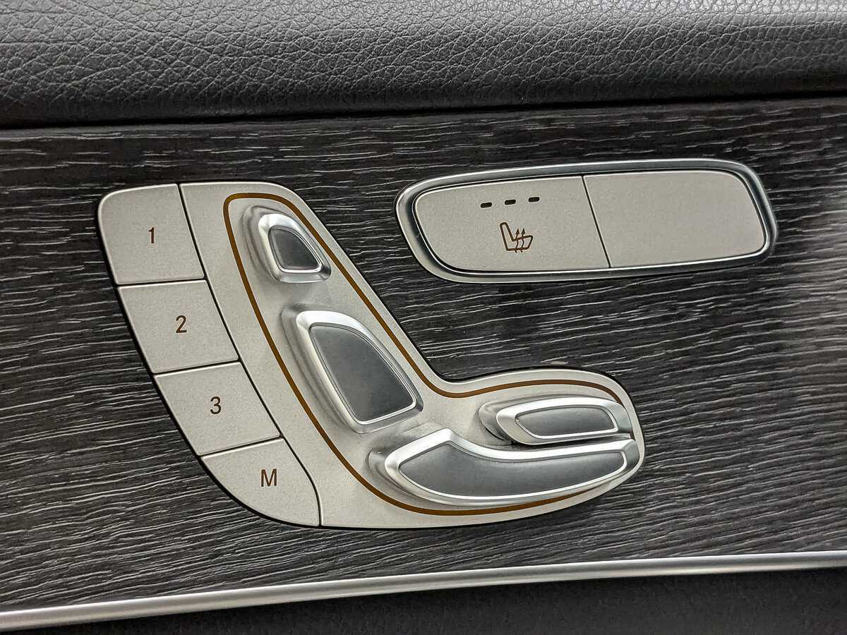 Купить Mercedes-Benz GLC с пробегом. Фото: #25