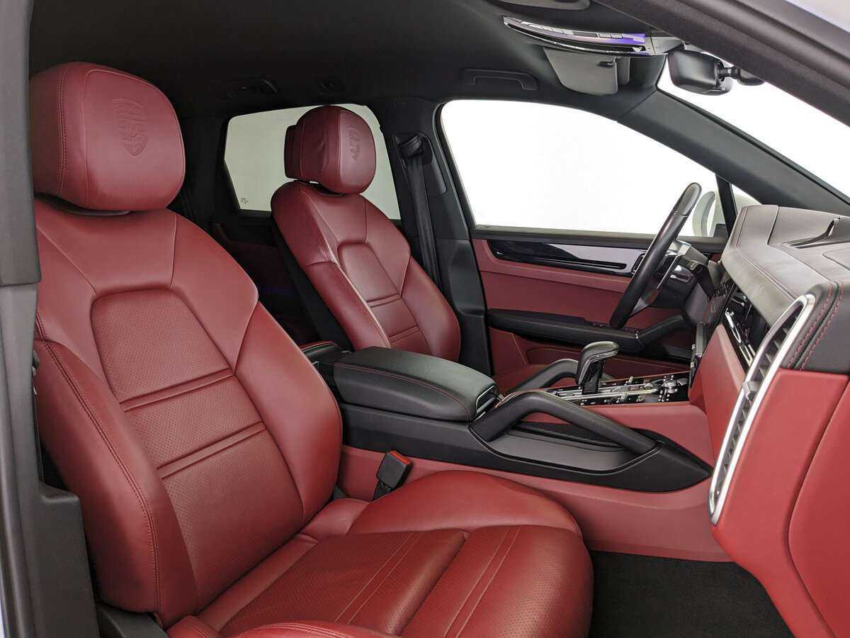 Купить Porsche Cayenne с пробегом. Фото: #19