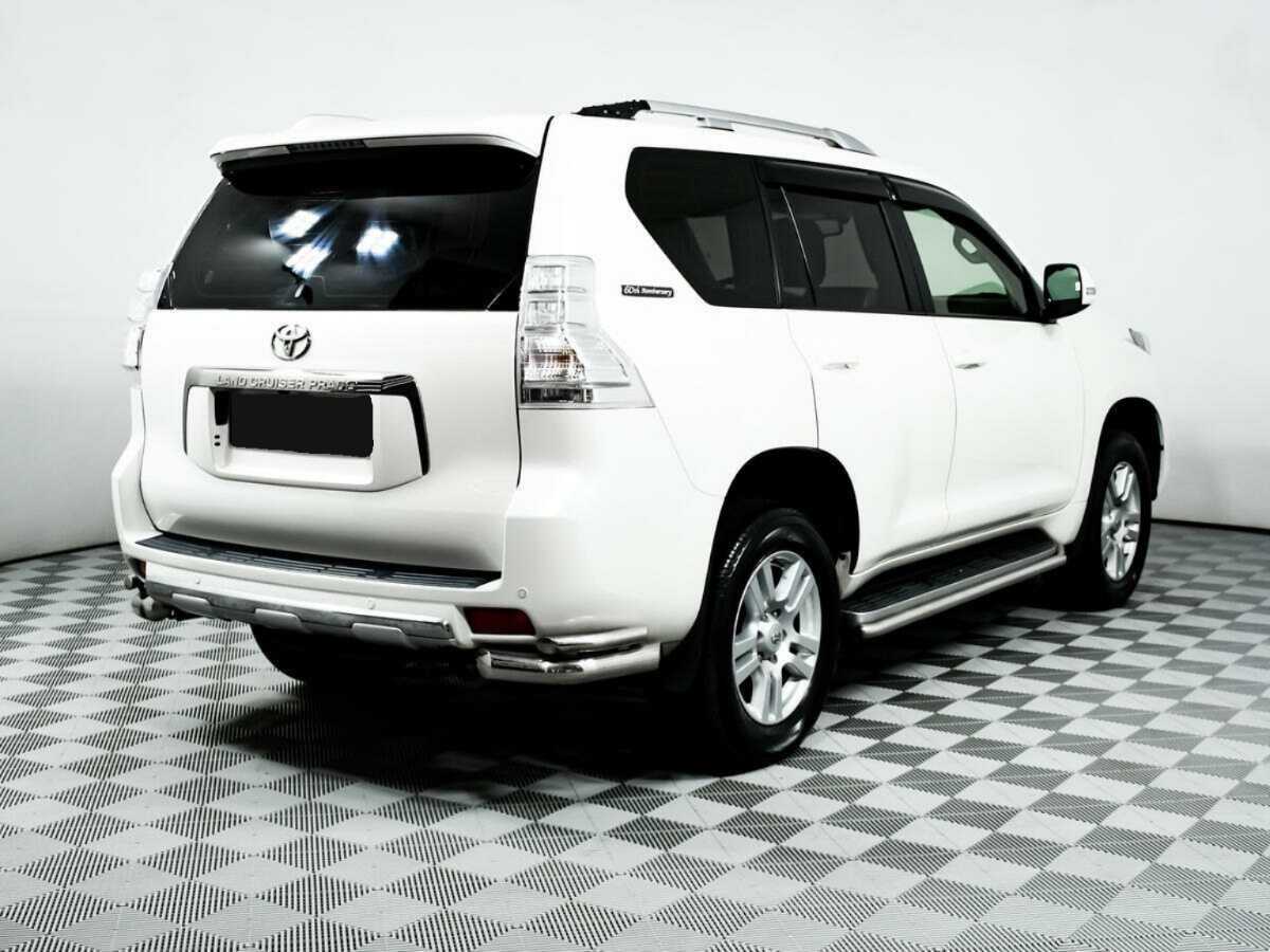 Купить Toyota Land Cruiser Prado с пробегом. Фото: #4