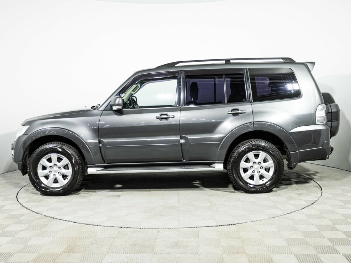Купить Mitsubishi Pajero с пробегом. Фото: #6
