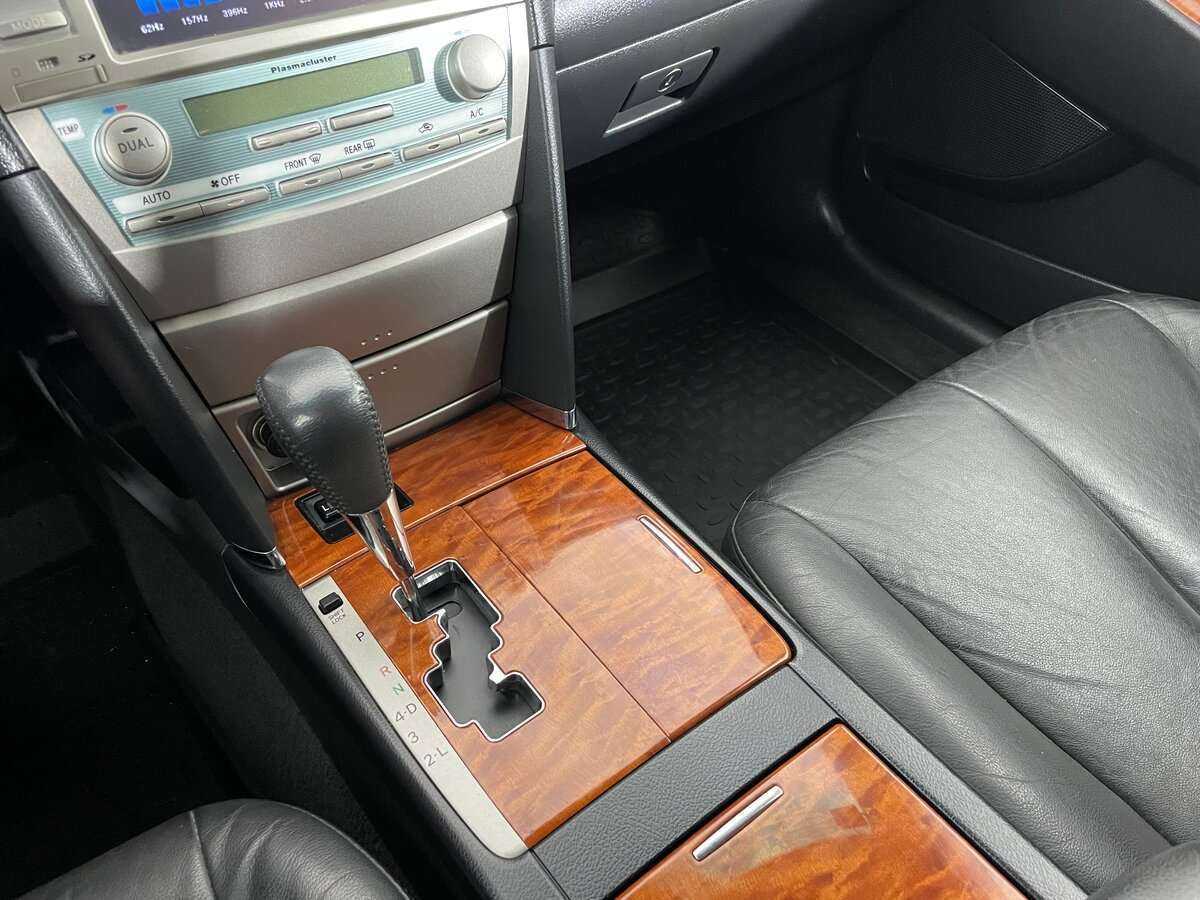 Купить Toyota Camry с пробегом. Фото: #13