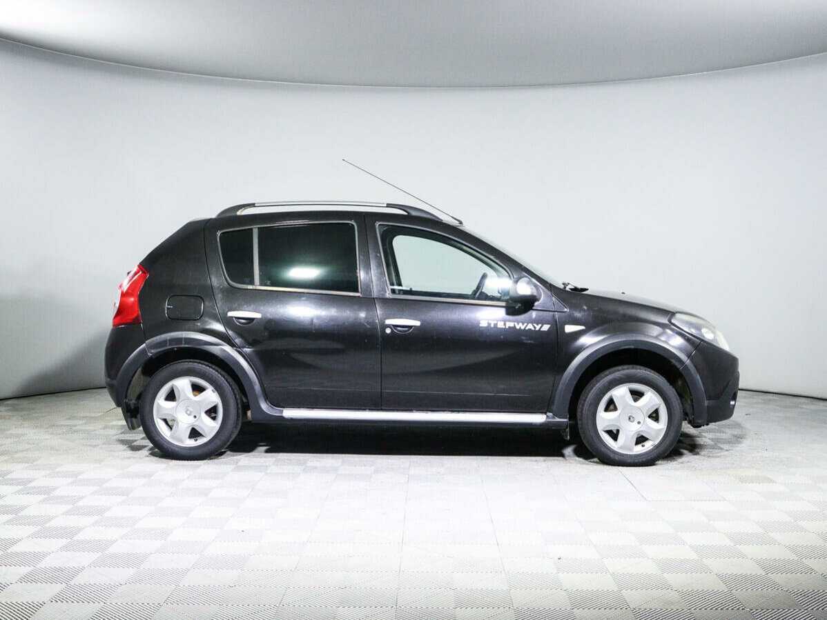 Купить Renault Sandero с пробегом. Фото: #3