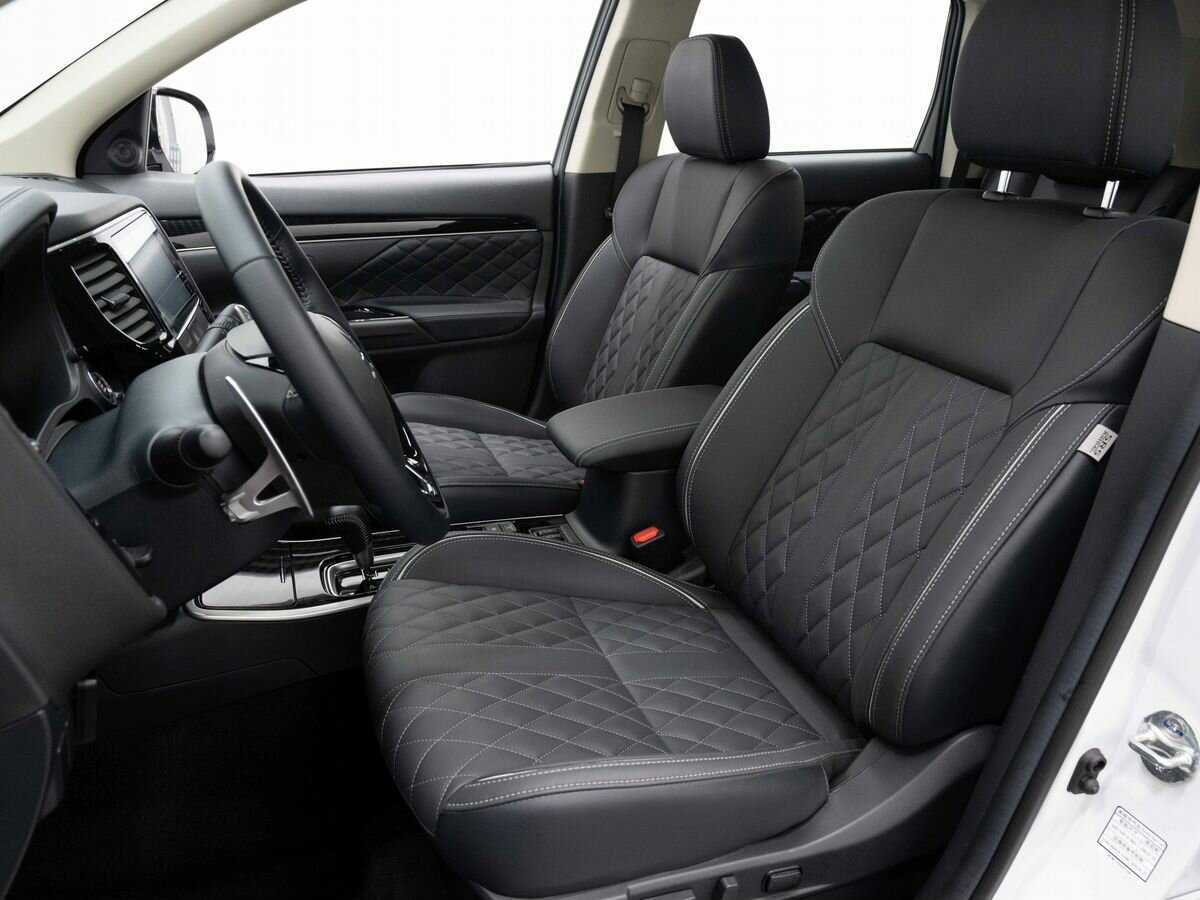 Купить Mitsubishi Outlander с пробегом. Фото: #10