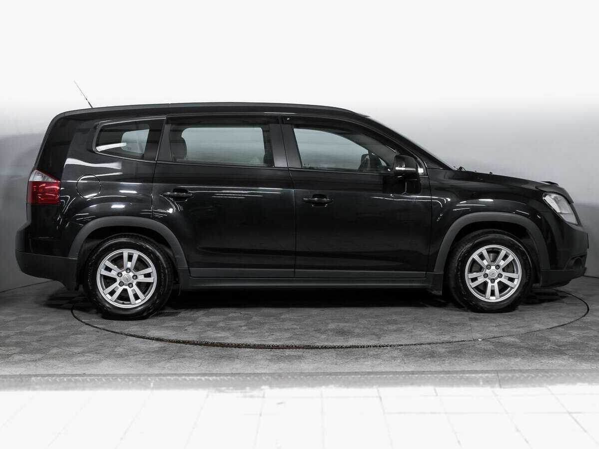 Купить Chevrolet Orlando с пробегом. Фото: #3