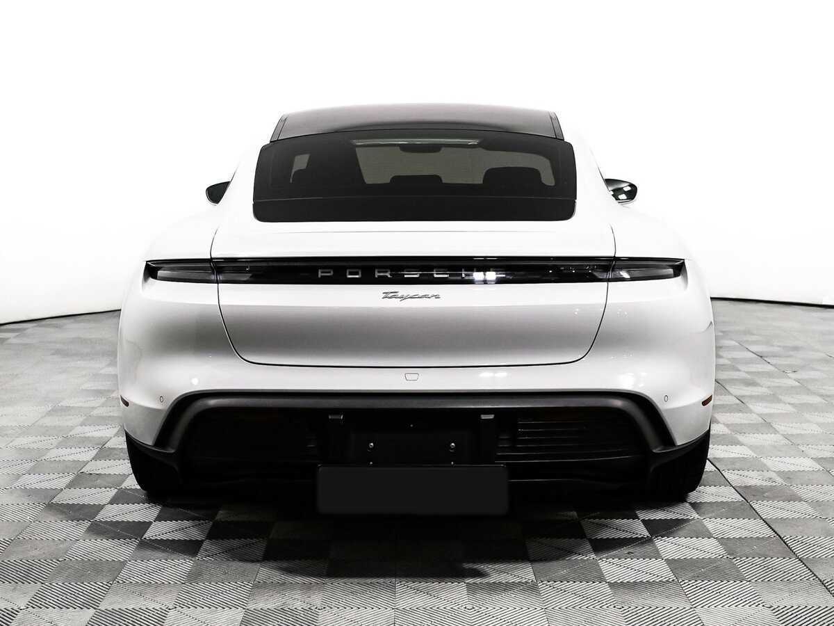 Купить Porsche Taycan с пробегом. Фото: #5