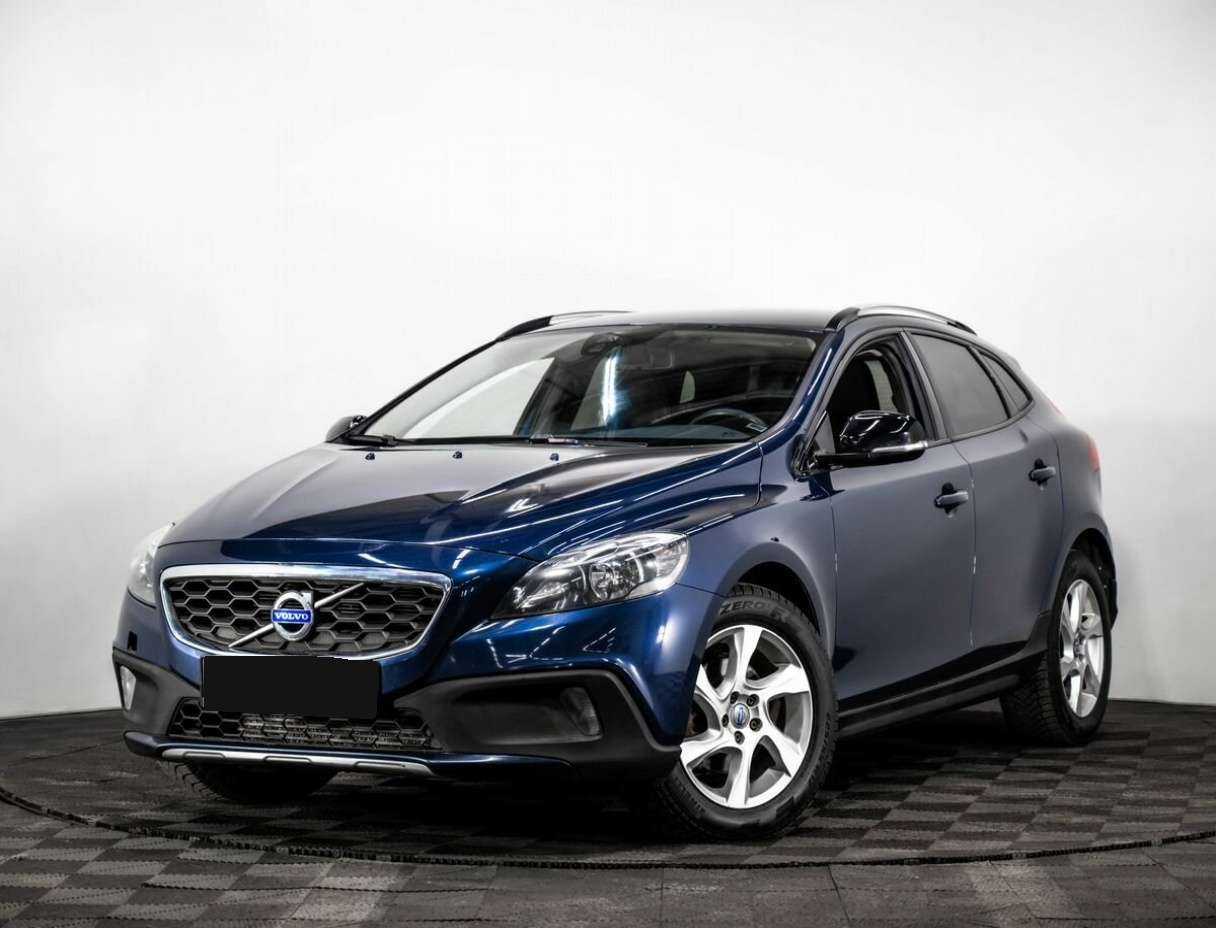 Купить Volvo V40 Cross Country с пробегом. Посмотреть фото