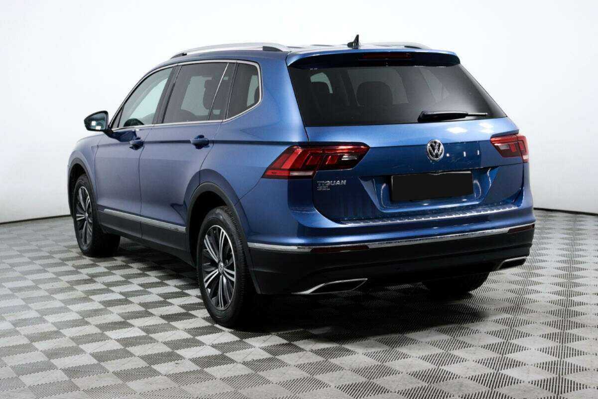 Купить Volkswagen Tiguan с пробегом. Фото: #6