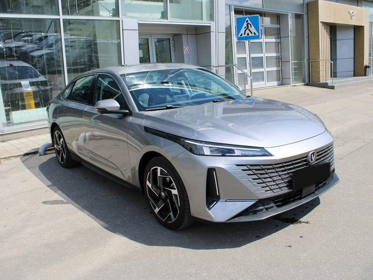 Купить Changan Lamore с пробегом. Фото: #2