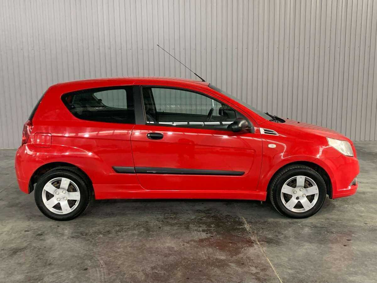 Купить Chevrolet Aveo с пробегом. Фото: #3