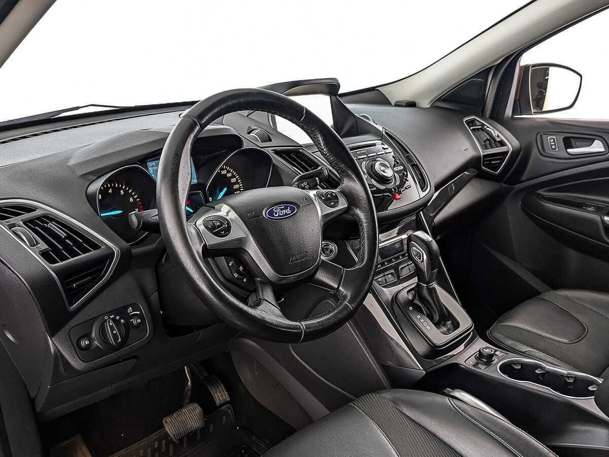 Купить Ford Kuga с пробегом. Фото: #14