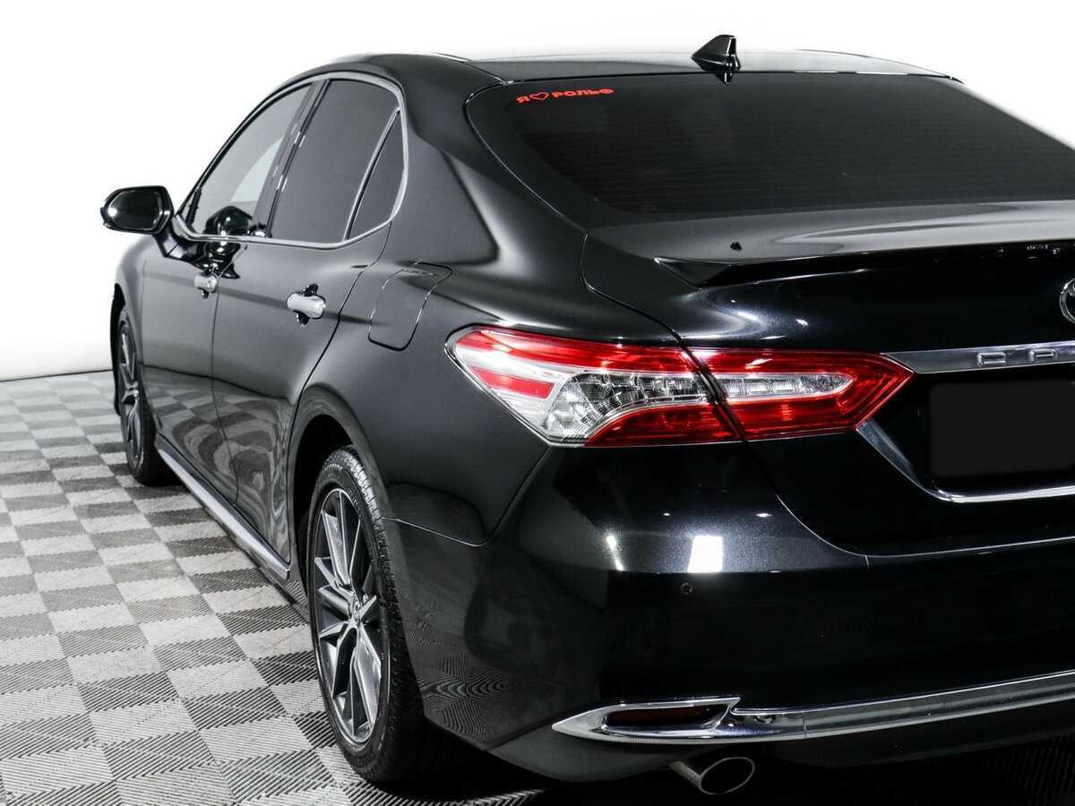 Купить Toyota Camry с пробегом. Фото: #18