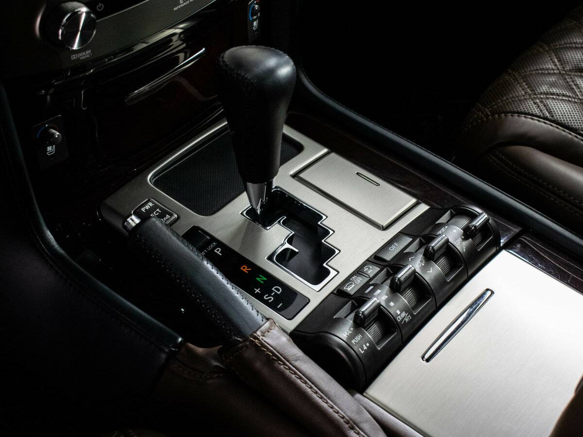 Купить Lexus LX с пробегом. Фото: #17