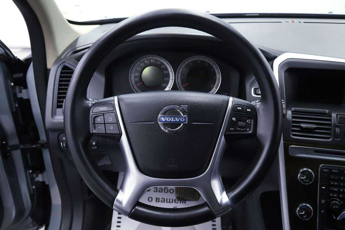 Купить Volvo XC60 с пробегом. Фото: #11