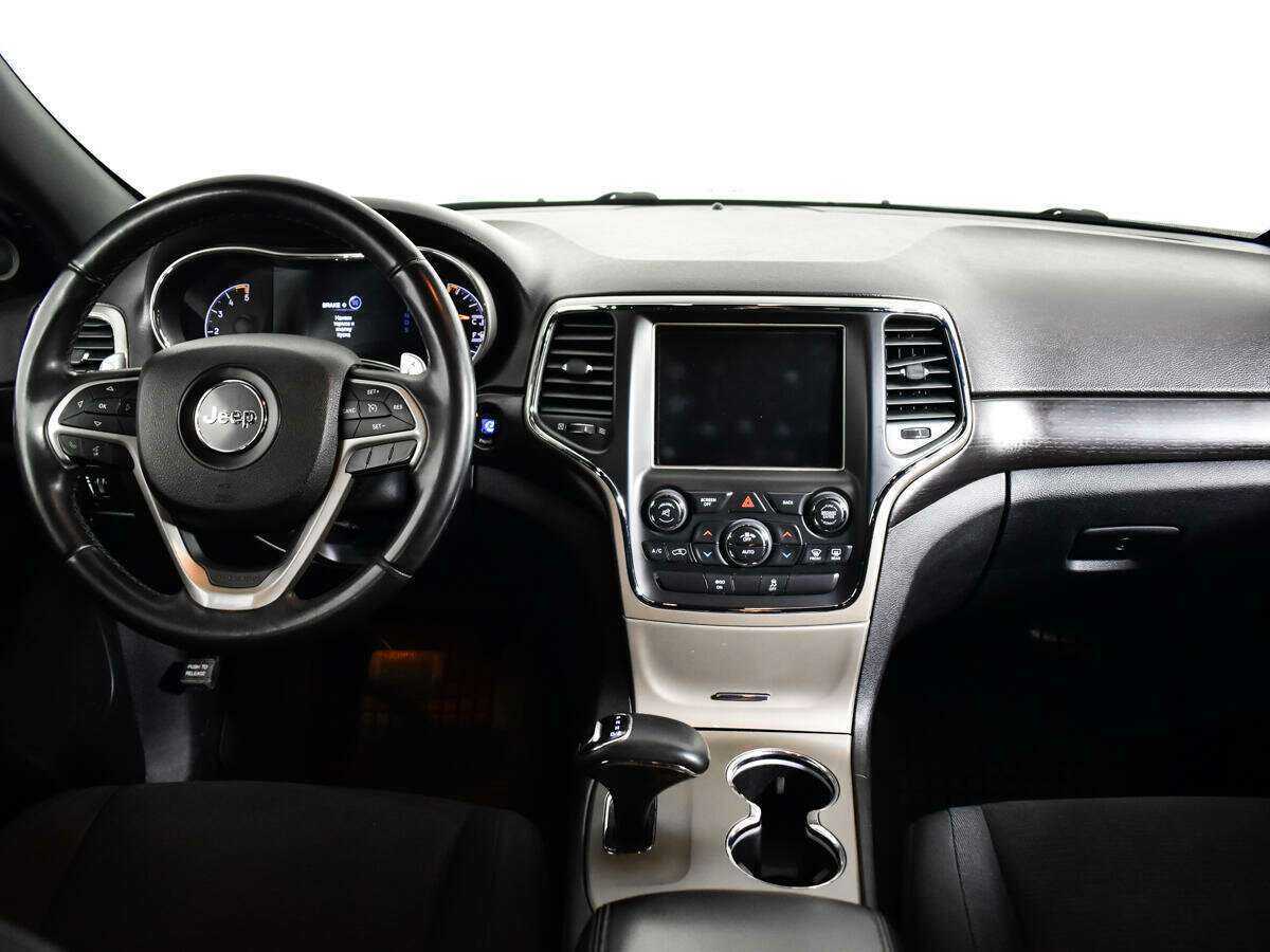 Купить Jeep Grand Cherokee с пробегом. Фото: #11