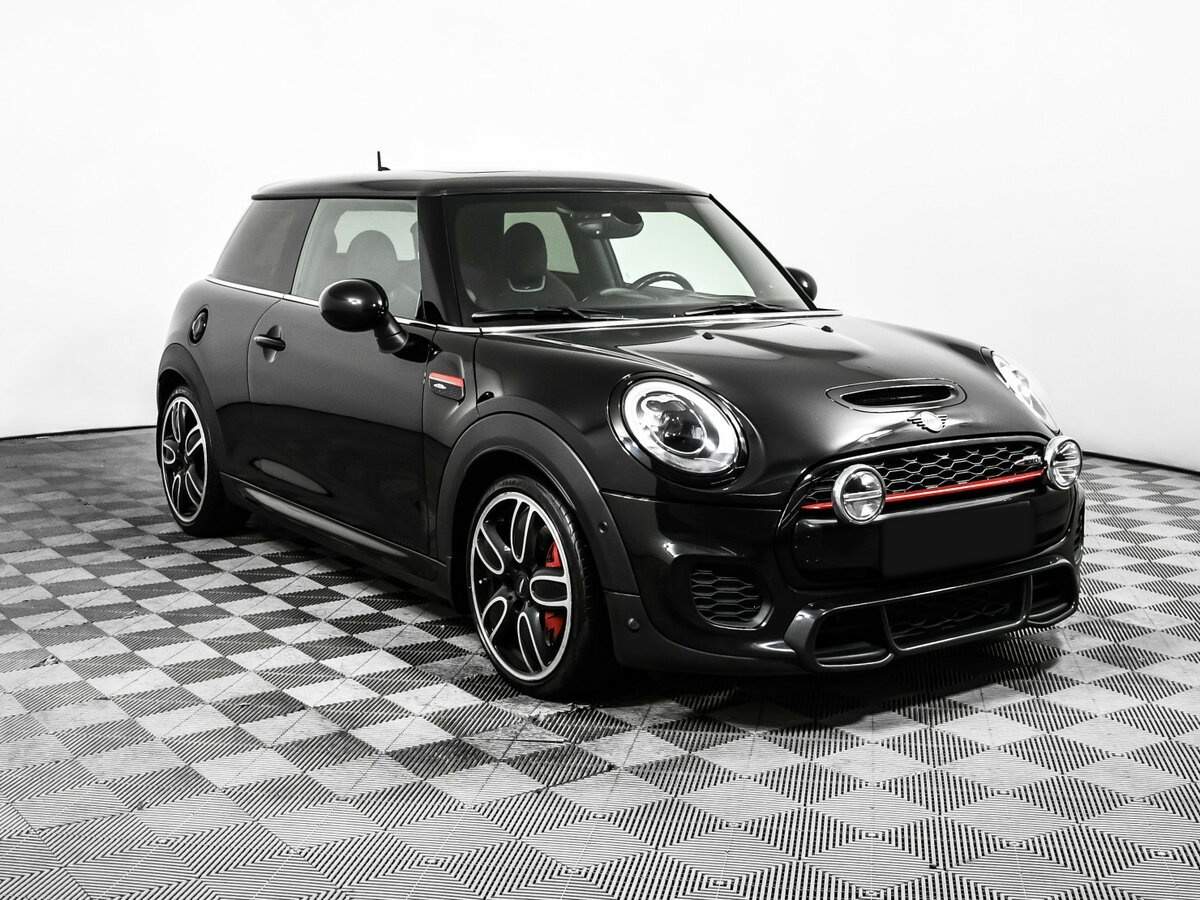 Купить Mini Hatch с пробегом. Фото: #2