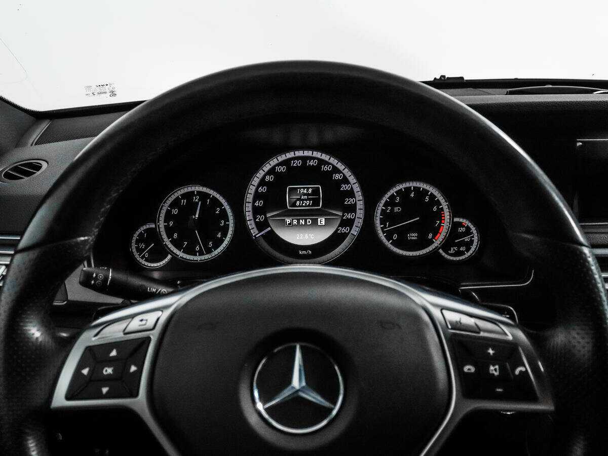 Купить Mercedes-Benz E-Класс с пробегом. Фото: #17