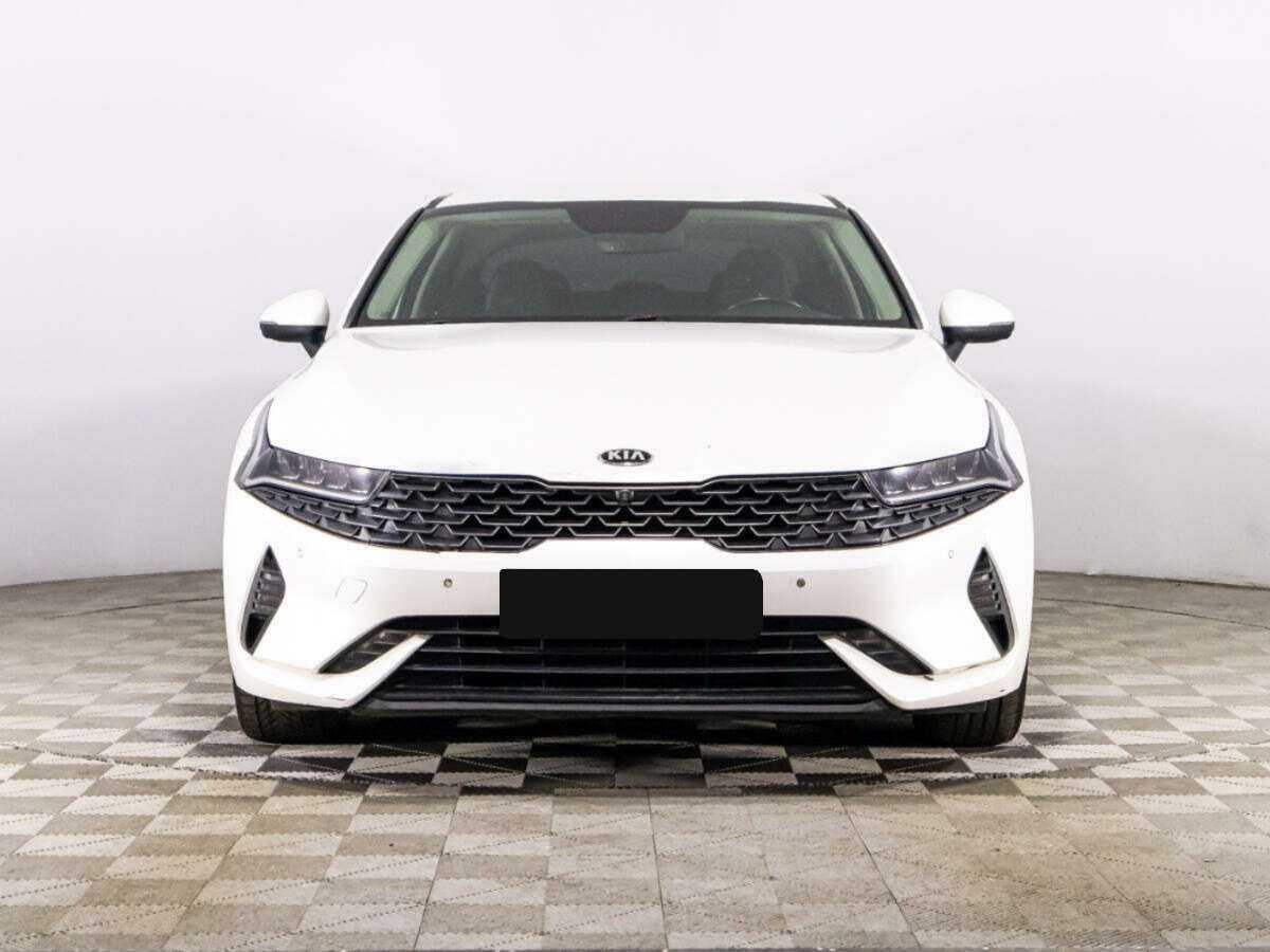 Купить Kia K5 с пробегом. Фото: #1