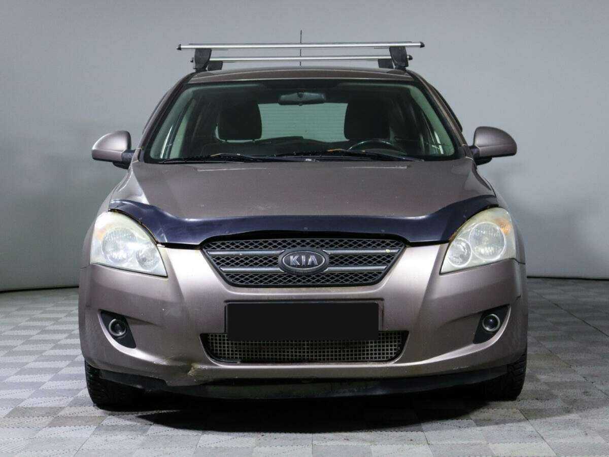 Купить Kia Ceed с пробегом. Фото: #1