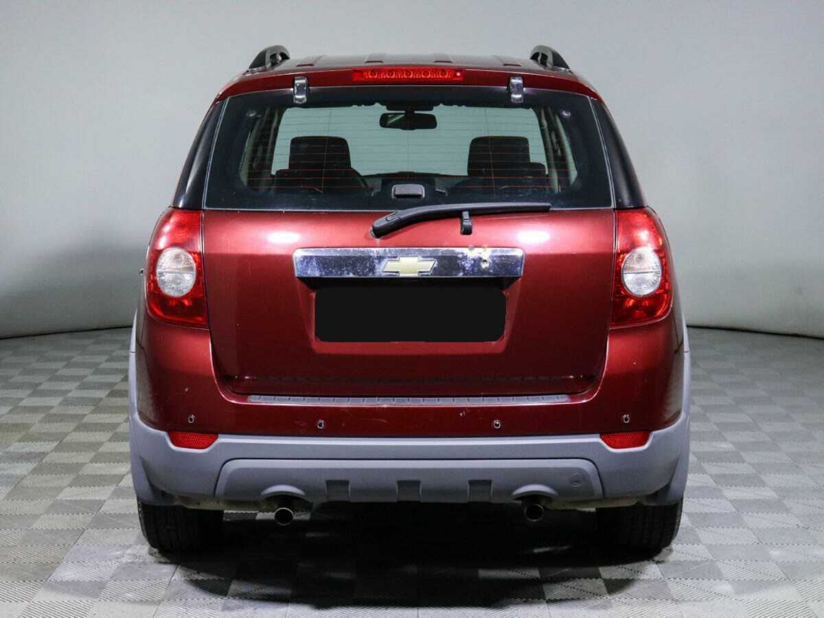 Купить Chevrolet Captiva с пробегом. Фото: #4