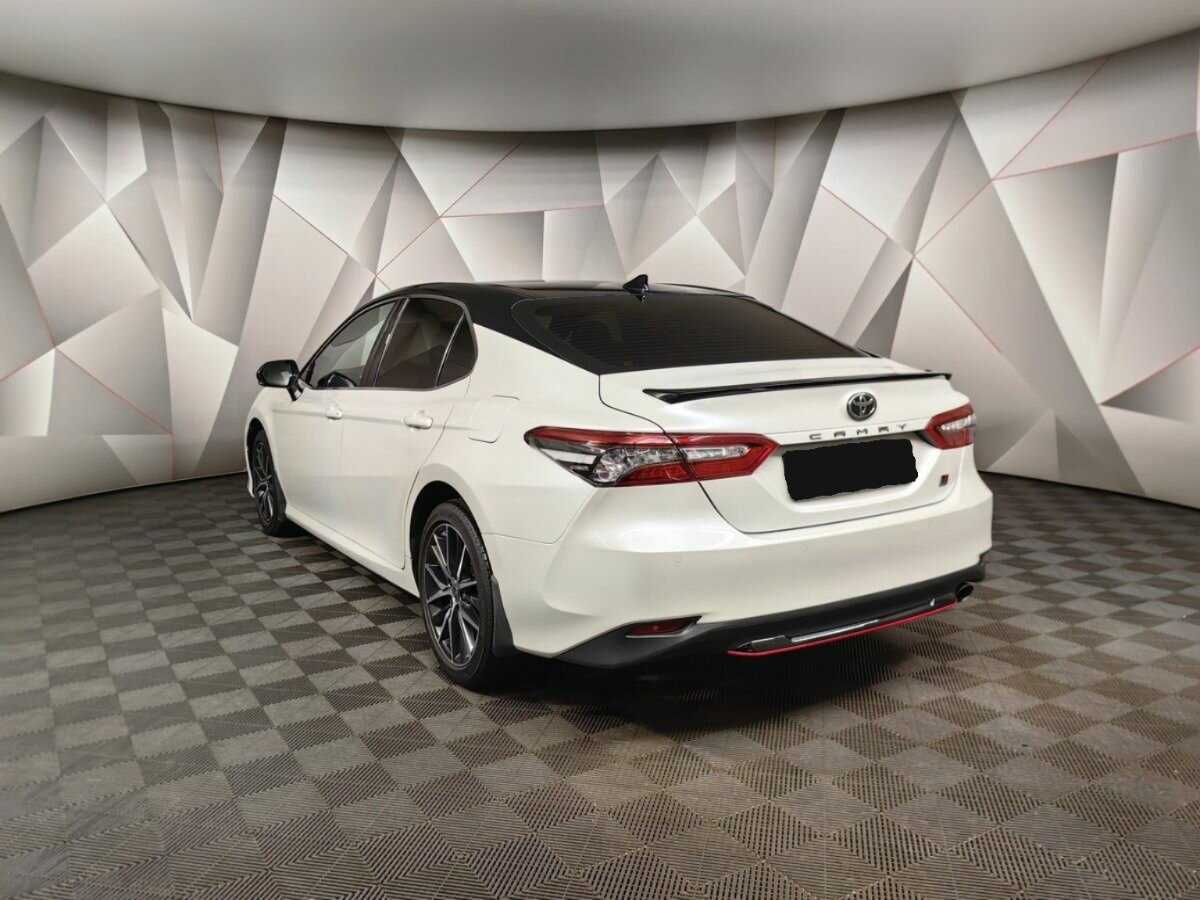 Купить Toyota Camry с пробегом. Фото: #3