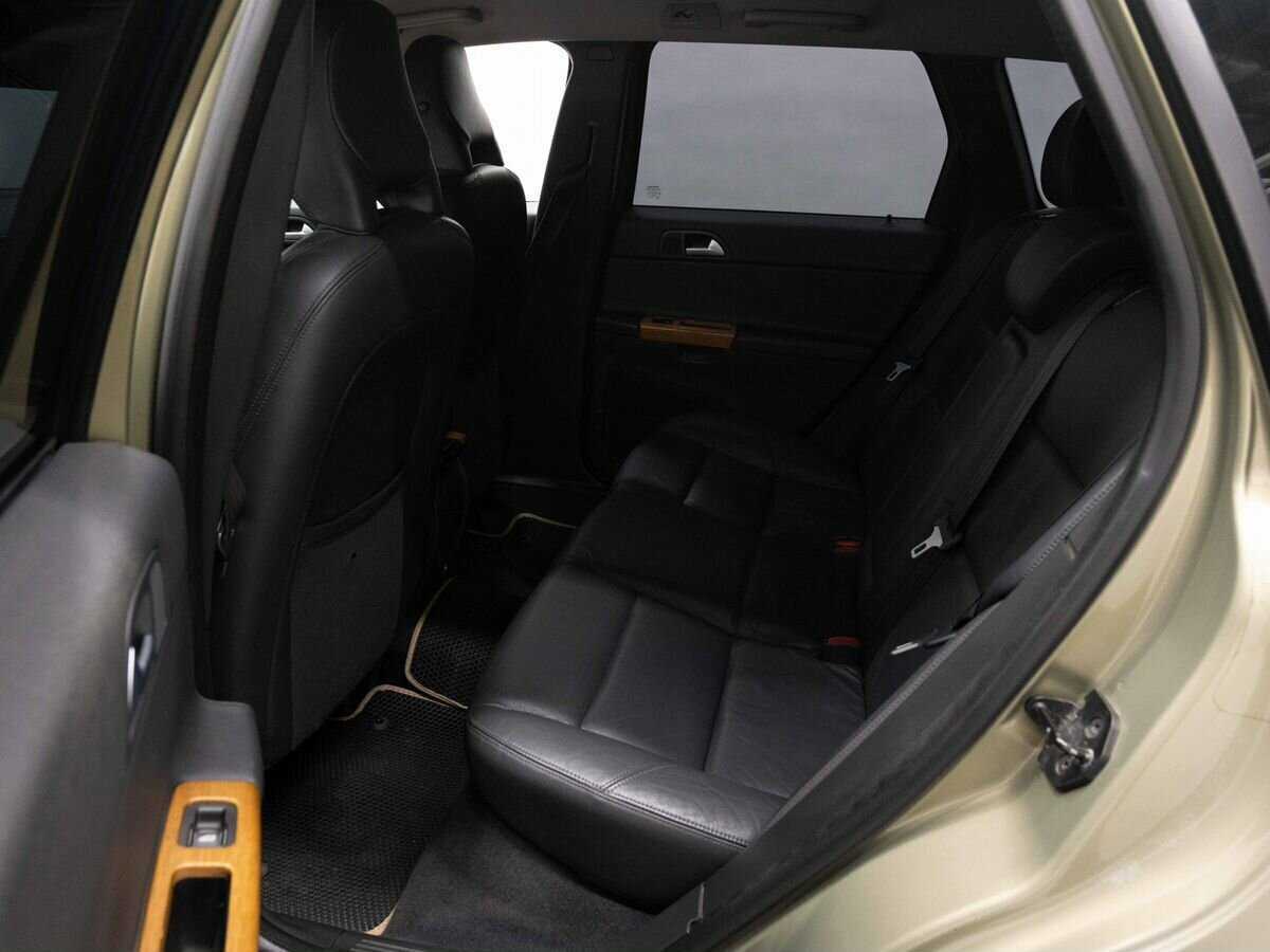 Купить Volvo V50 с пробегом. Фото: #6