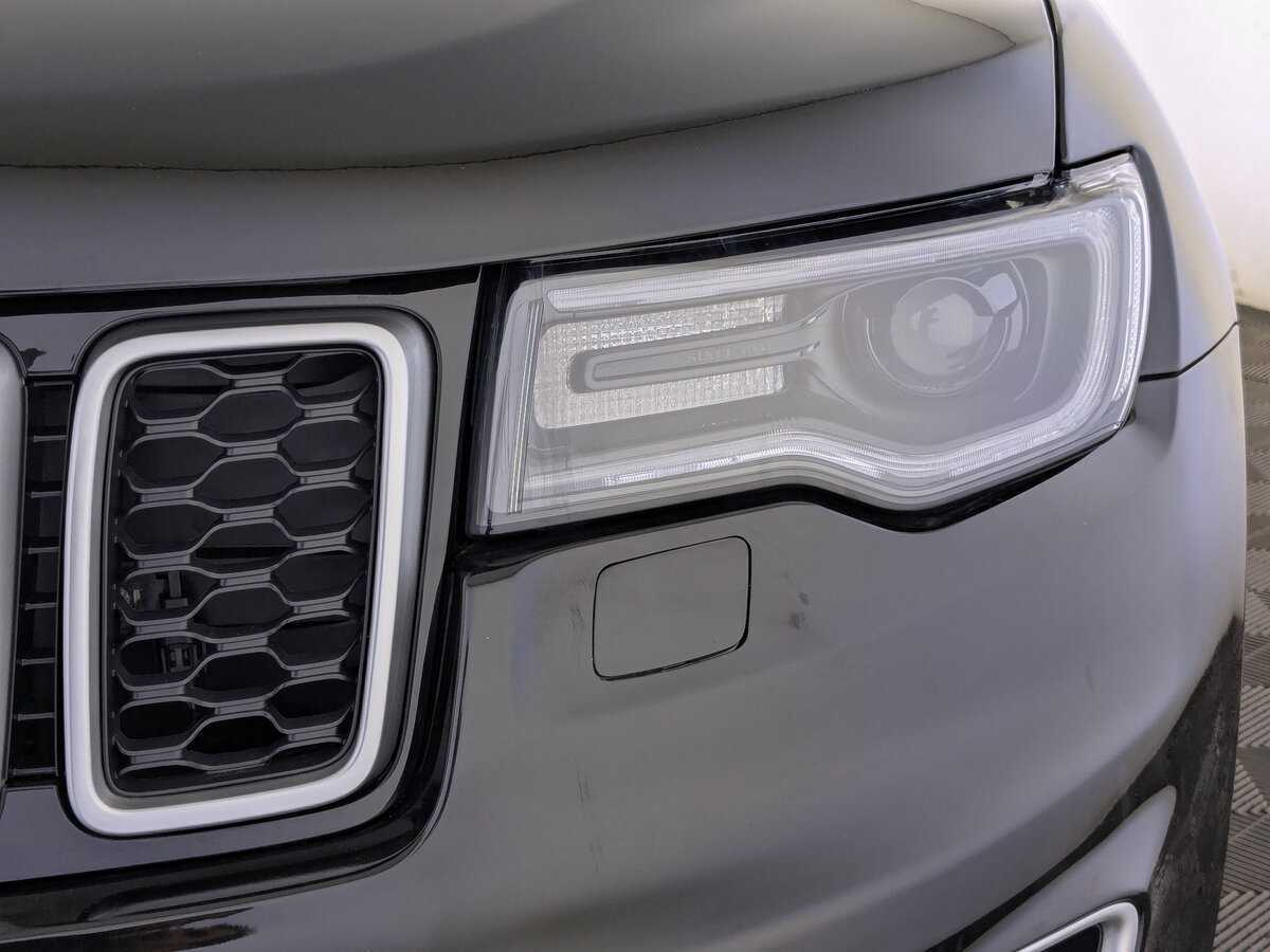 Купить Jeep Grand Cherokee с пробегом. Фото: #10