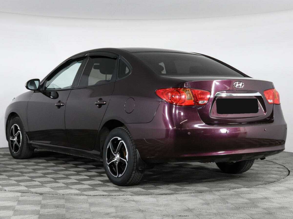 Купить Hyundai Elantra с пробегом. Фото: #5