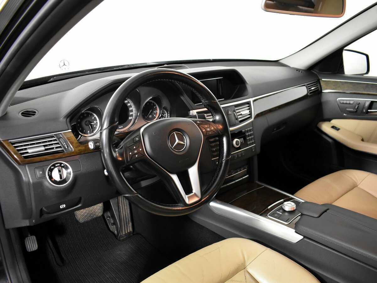 Купить Mercedes-Benz E-Класс с пробегом. Фото: #13