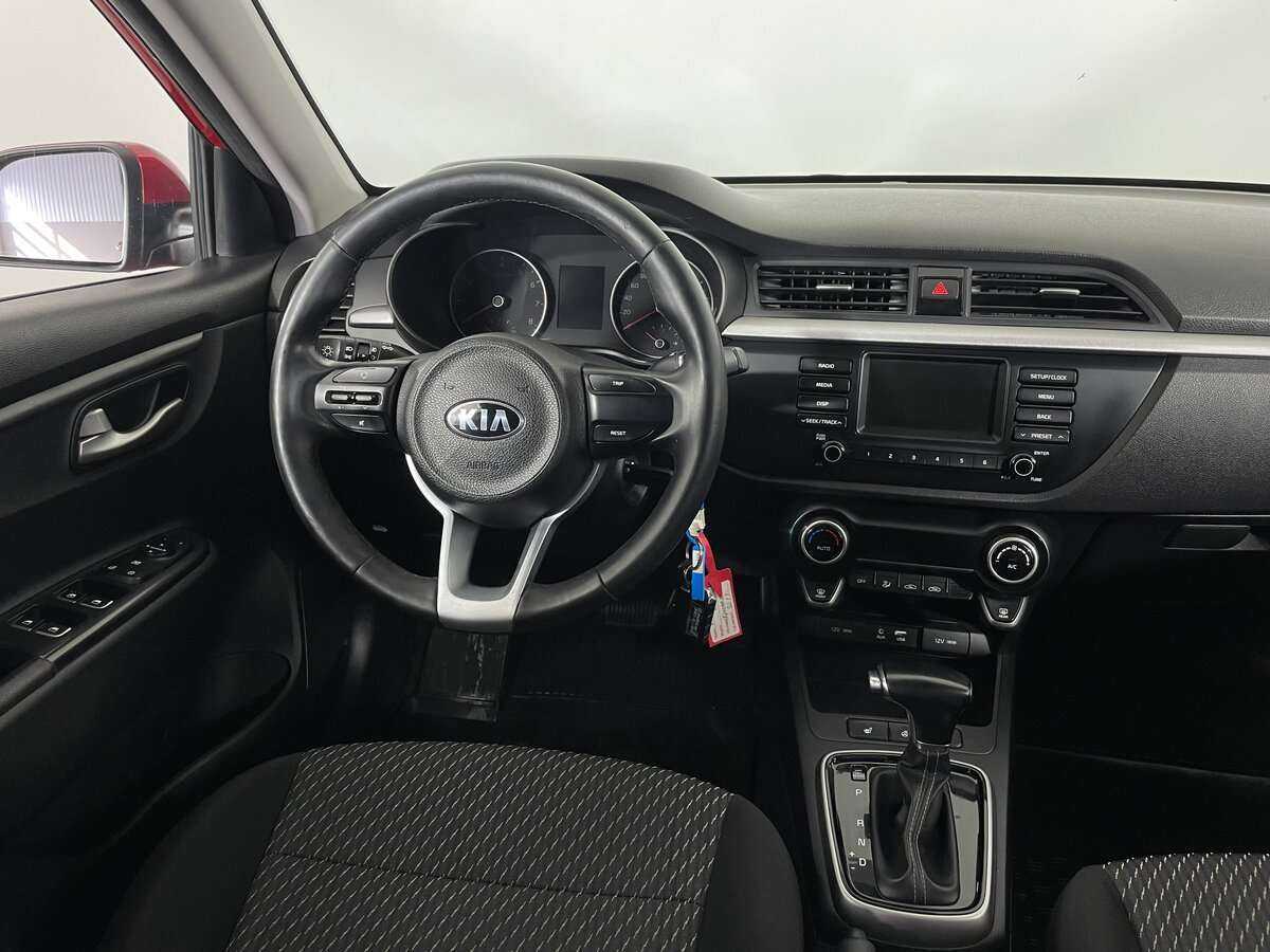 Купить Kia Rio с пробегом. Фото: #8