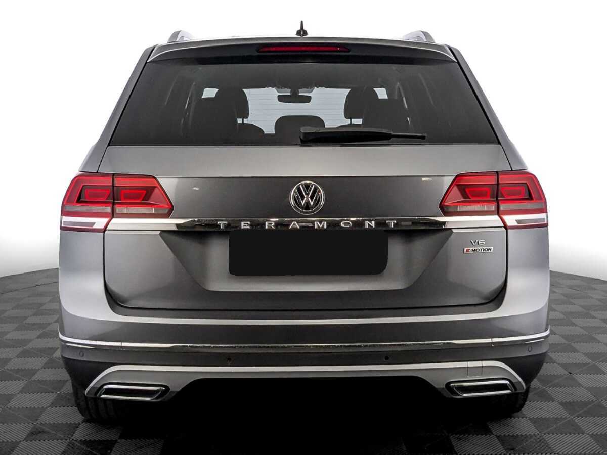 Купить Volkswagen Teramont с пробегом. Фото: #5