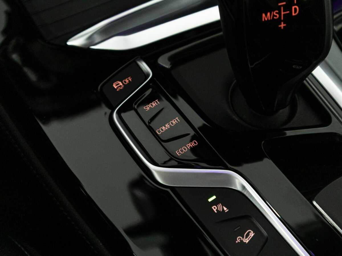 Купить BMW X4 с пробегом. Фото: #19