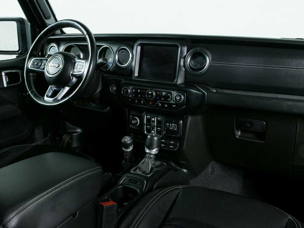 Купить Jeep Wrangler с пробегом. Фото: #7