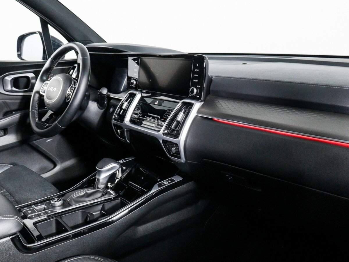 Купить Kia Sorento с пробегом. Фото: #8