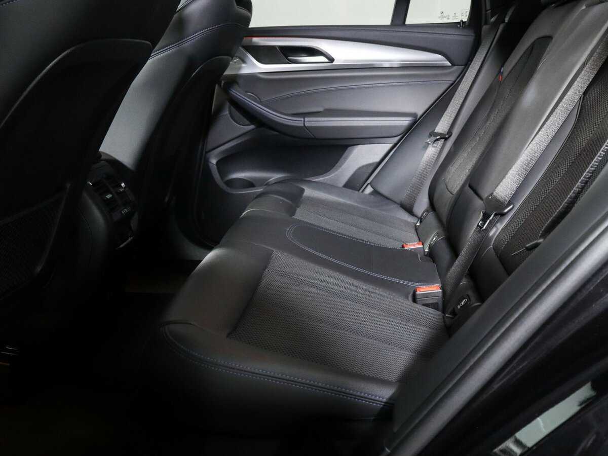 Купить BMW X3 с пробегом. Фото: #9