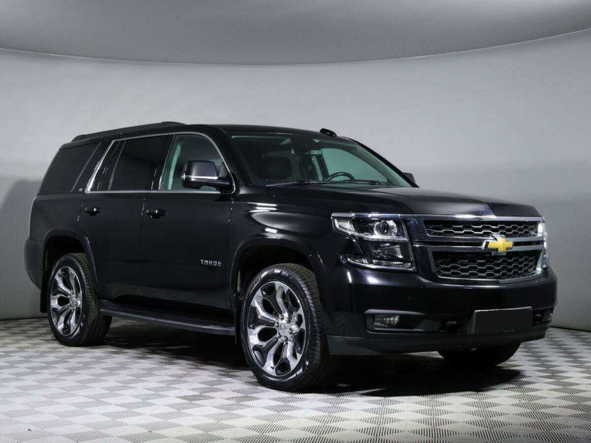 Купить Chevrolet Tahoe с пробегом. Фото: #2