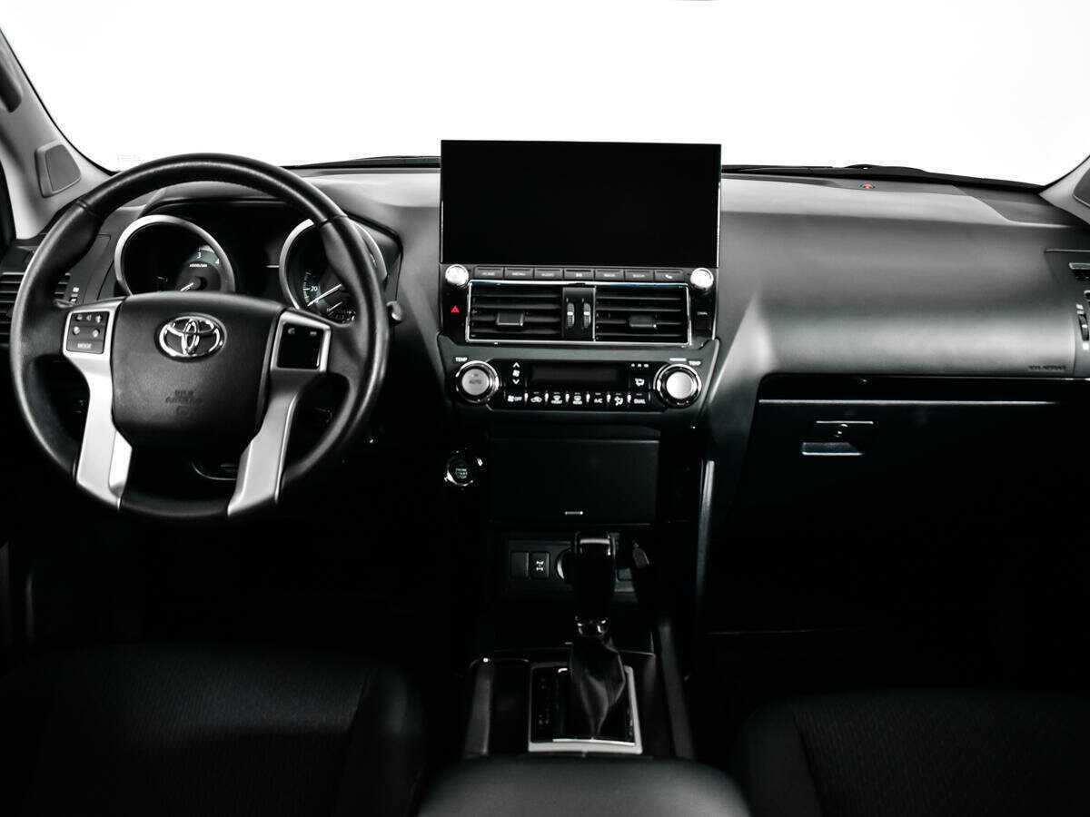 Купить Toyota Land Cruiser Prado с пробегом. Фото: #11