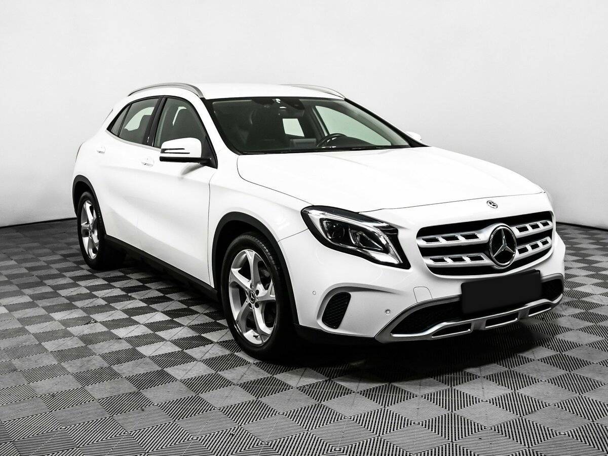 Купить Mercedes-Benz GLA с пробегом. Фото: #2